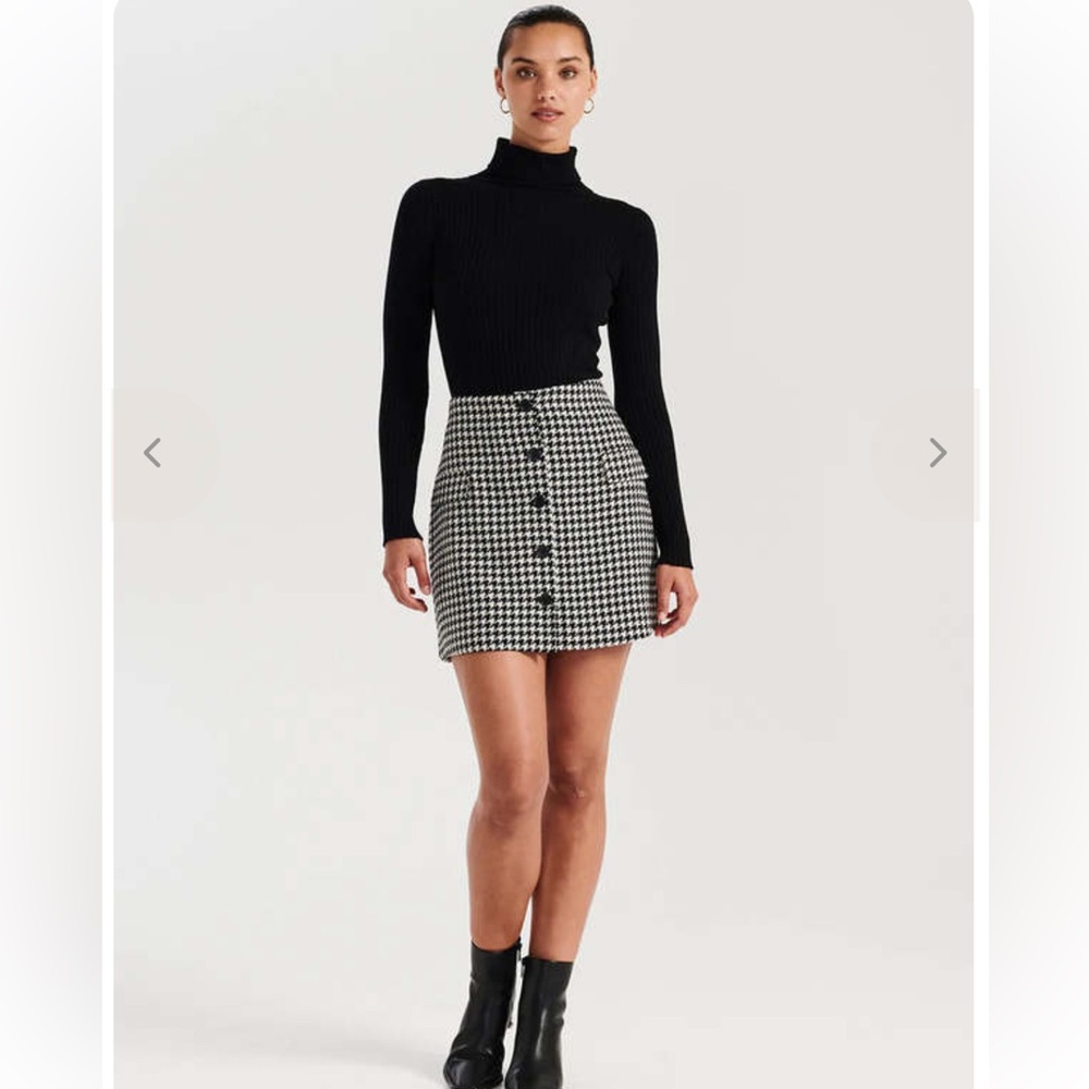 Ena Pelly houndstooth miniskirt BUTTON FRONT AU designer LUXURY us size 8